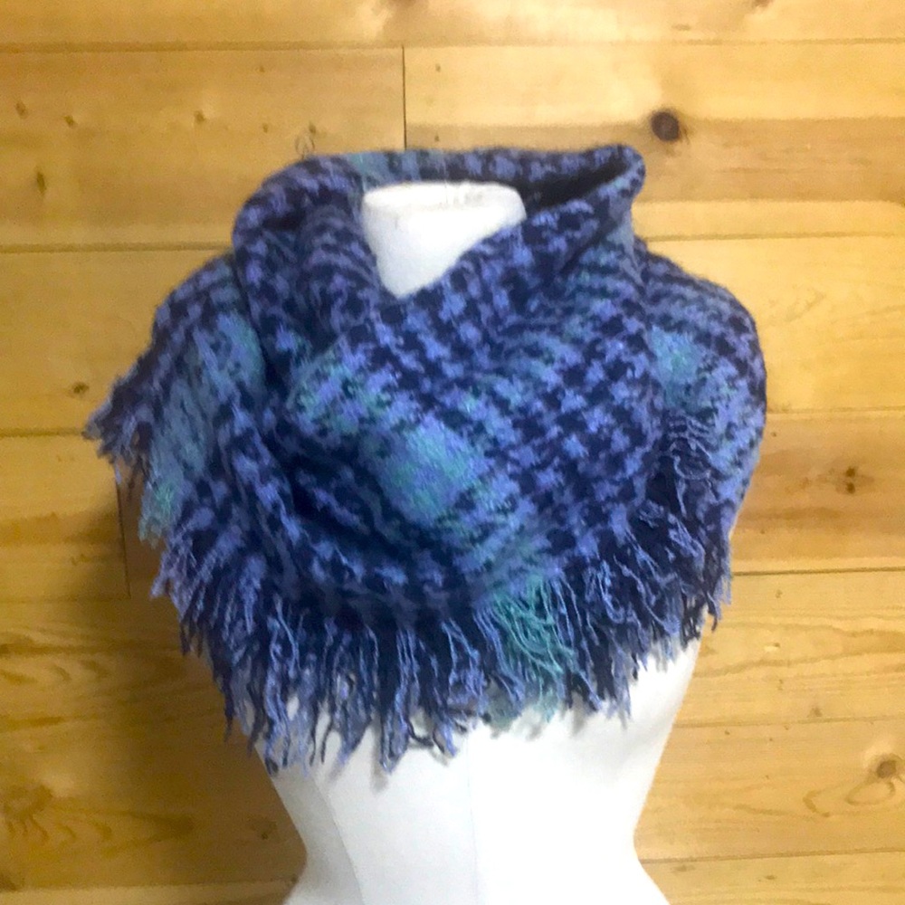 LAST CALL Pretty green blue plaid knit fuzzy warm infinity scarf winter fall